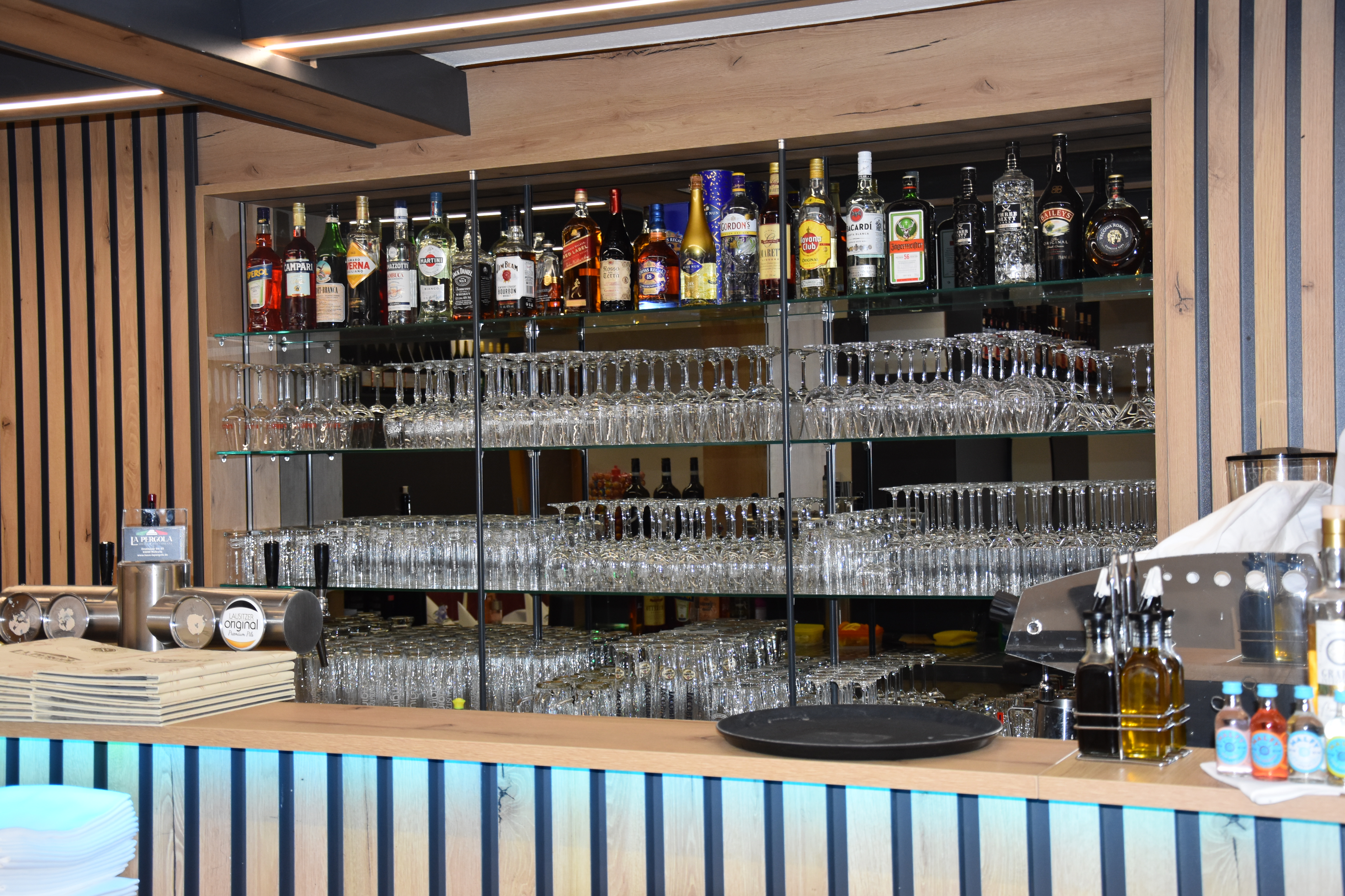 Restaurant La Pergola · Stühle